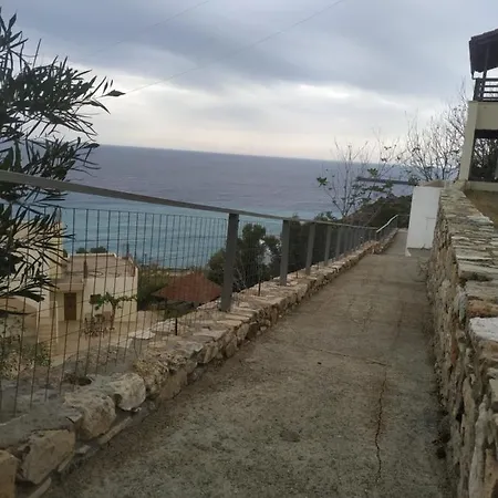 Sfinias Ξενοδοχείο με διαμερίσματα