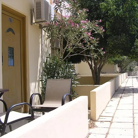 Ξενοδοχείο με διαμερίσματα Sfinias Καλοί Λιμένες