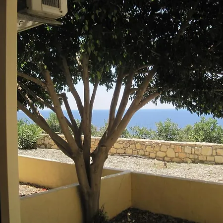 Sfinias Apart-hotel