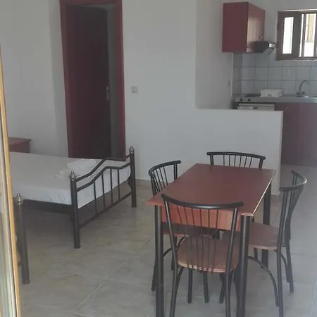 Apart-hotel Sfinias Kaloí Liménes
